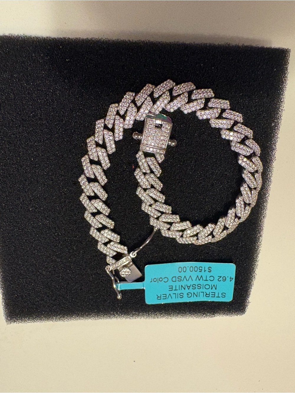 Sterling Silver Cuban Link Bracelet with Moissanite Stones - 8in